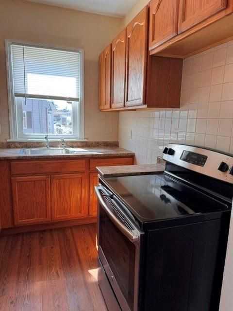 31 Potter St ##1 - Photo 3 of 39