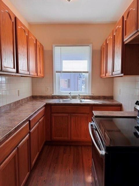 31 Potter St ##1 - Photo 4 of 39