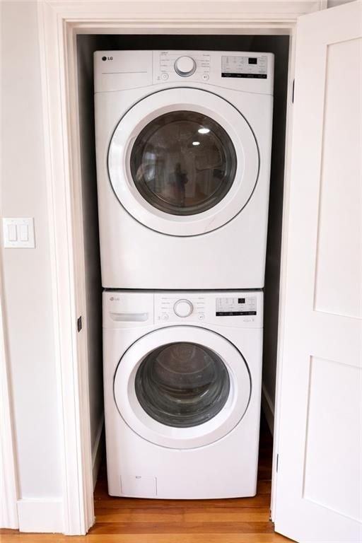 308 State St ##2e - Photo 4 of 16