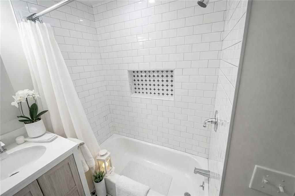 15 Rock St ##1 - Photo 6 of 11