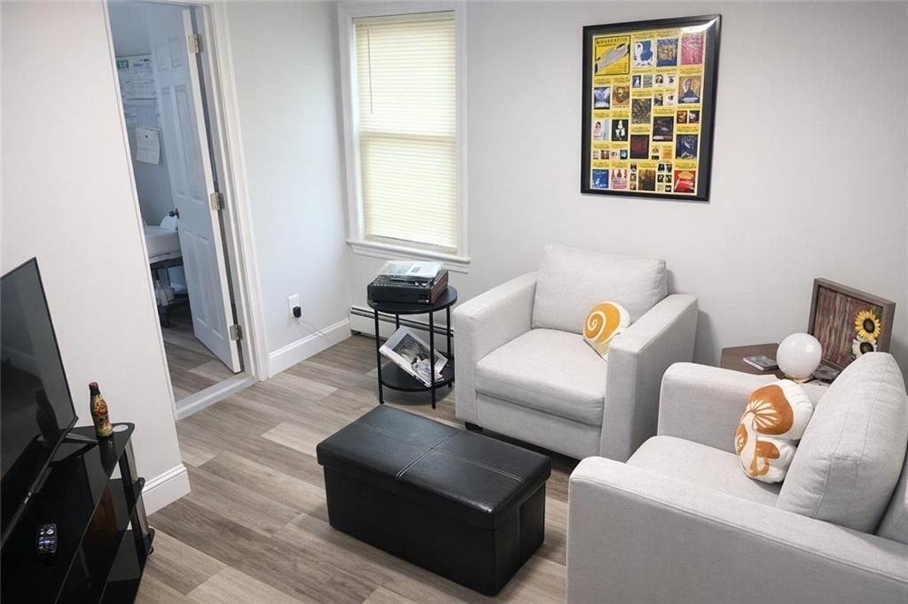 15 Rock St ##1 - Photo 7 of 11