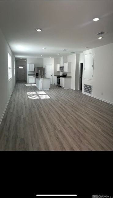 943 Renova Dr - Photo 3 of 9