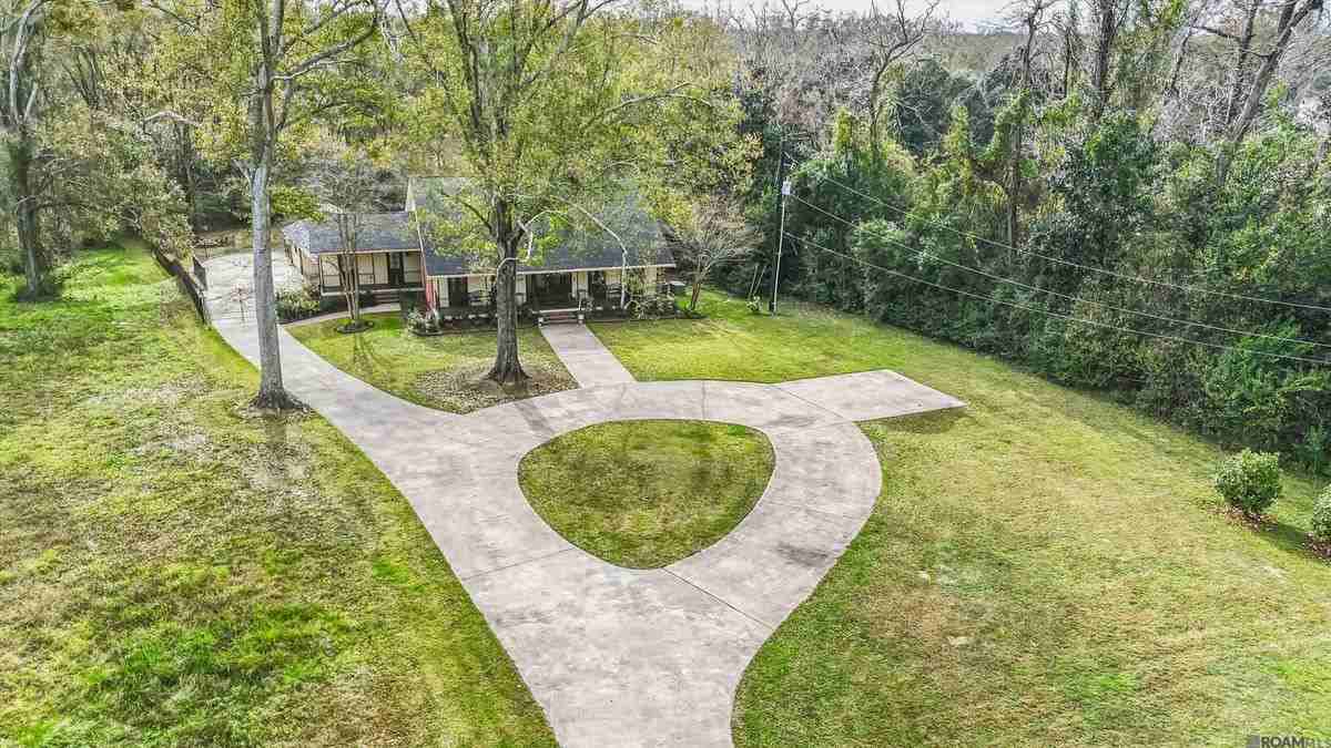 6414 Highland Rd - Photo 4 of 37