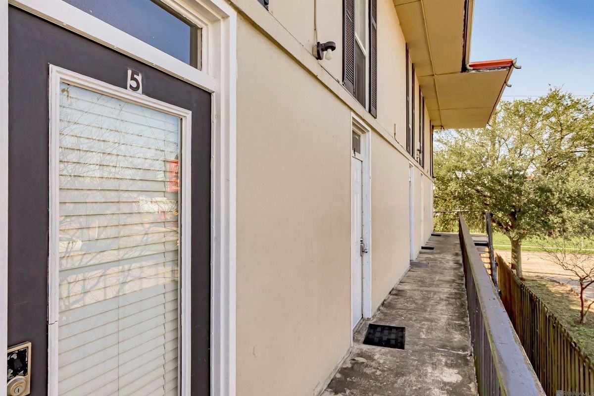 3005 Highland Rd ##5a - Photo 2 of 12