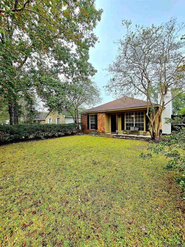 16055 Manchester Ave - Photo 2 of 15