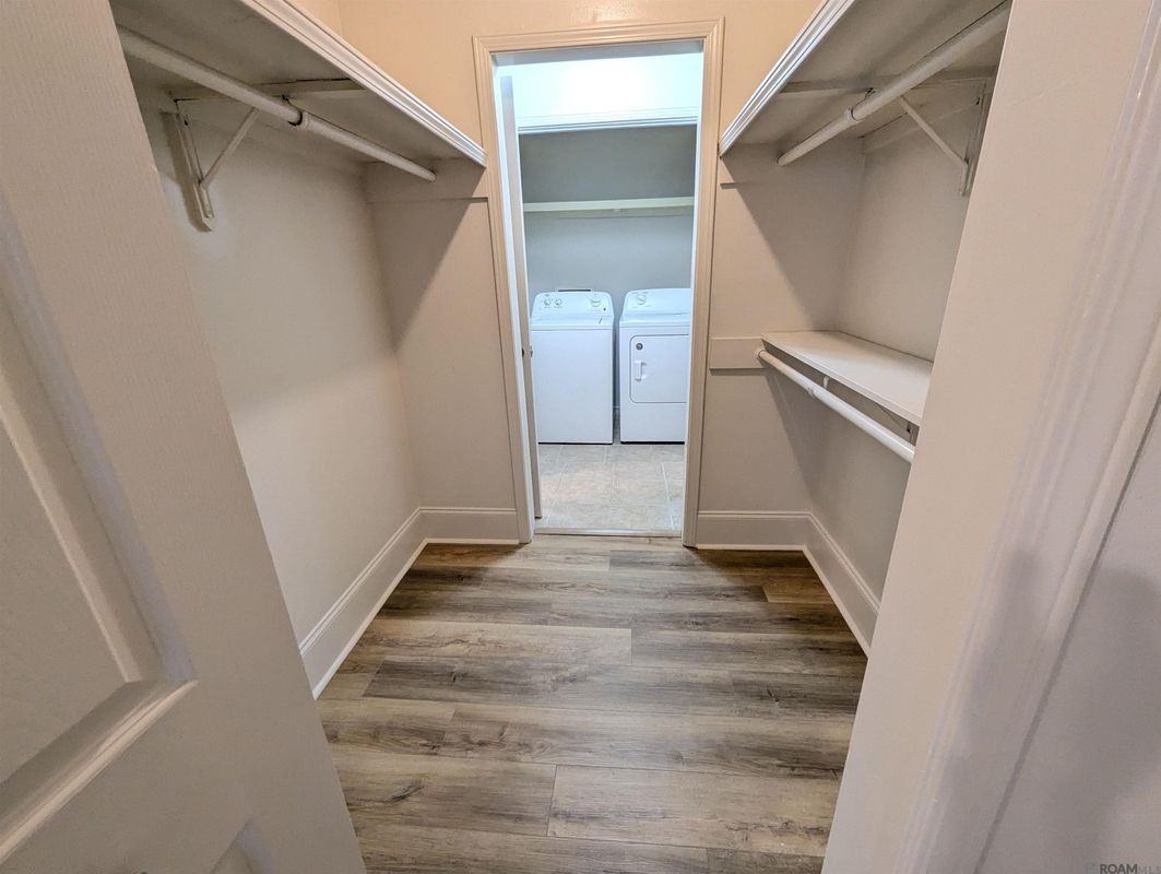 11011 Cal Rd ##102 - Photo 5 of 13