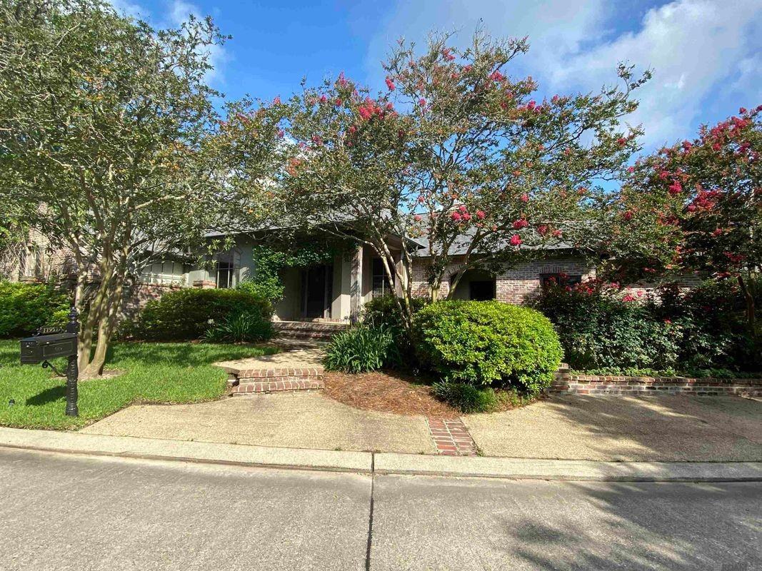 17951 Grand Cypress Creek Ave