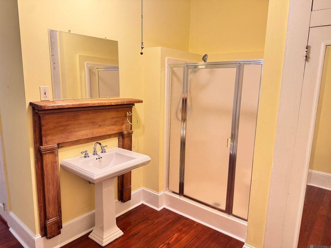 781 North St - Photo 2 of 21