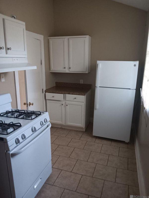 2227 Kentucky St - Photo 4 of 7