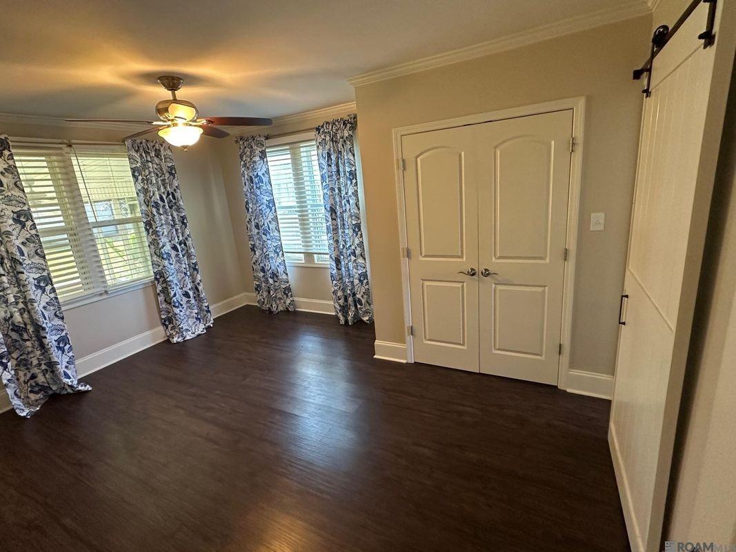 9620 Island Rd - Photo 7 of 11