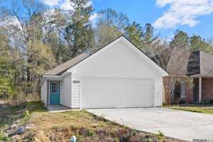 featured image of 38254 Shelby Dr