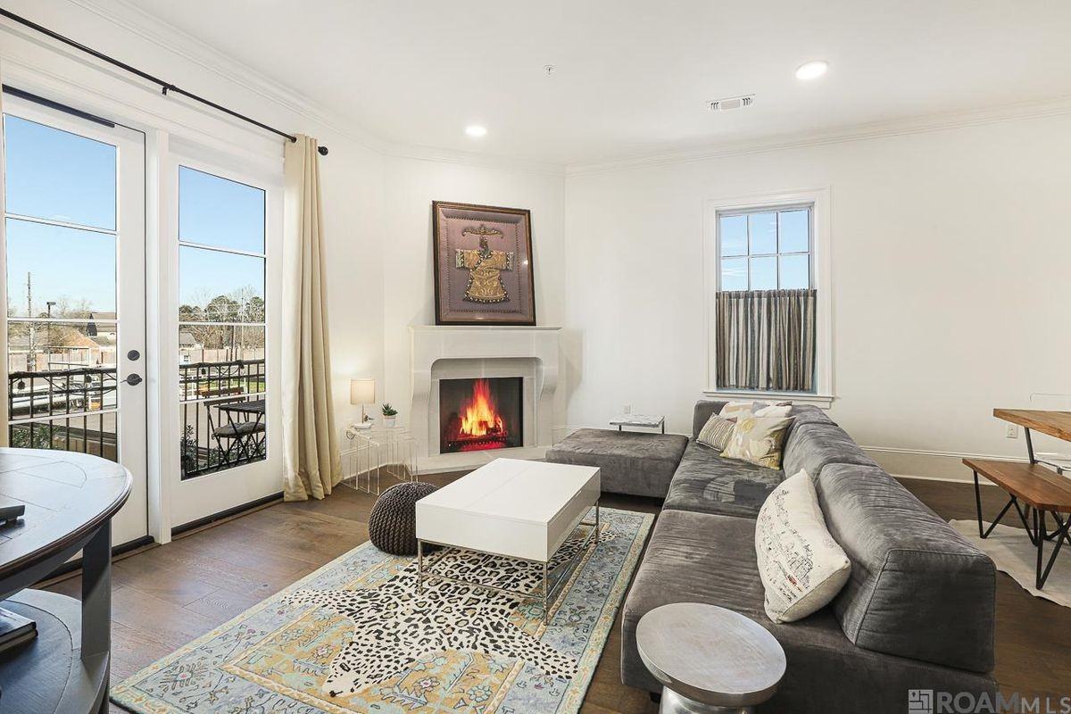 8211 Village Plaza Ct ##2b - Photo 4 of 11