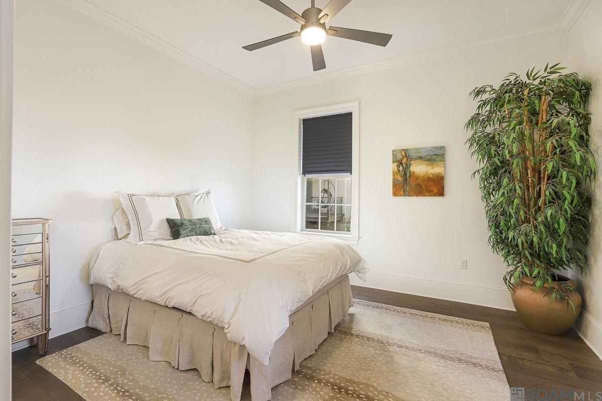 8211 Village Plaza Ct ##2b - Photo 7 of 11