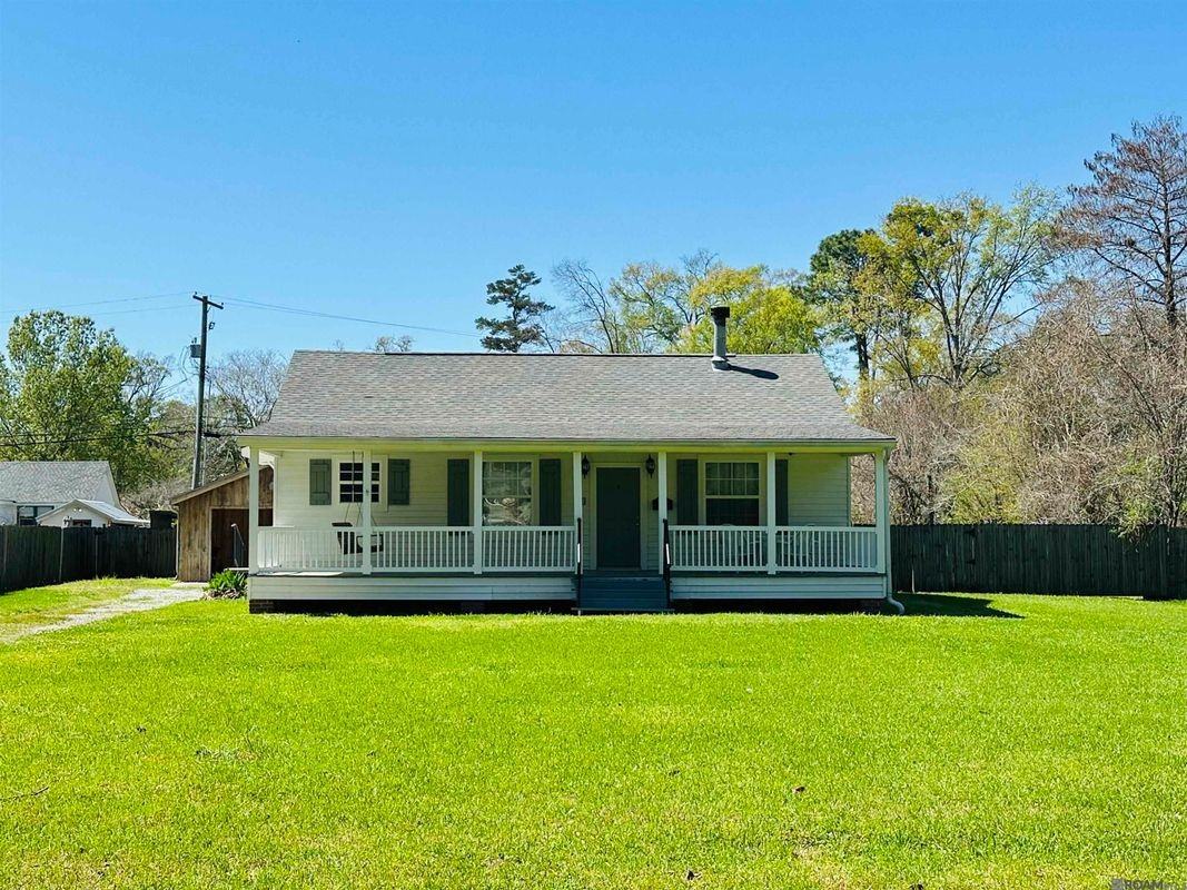 376 Croydon Ave