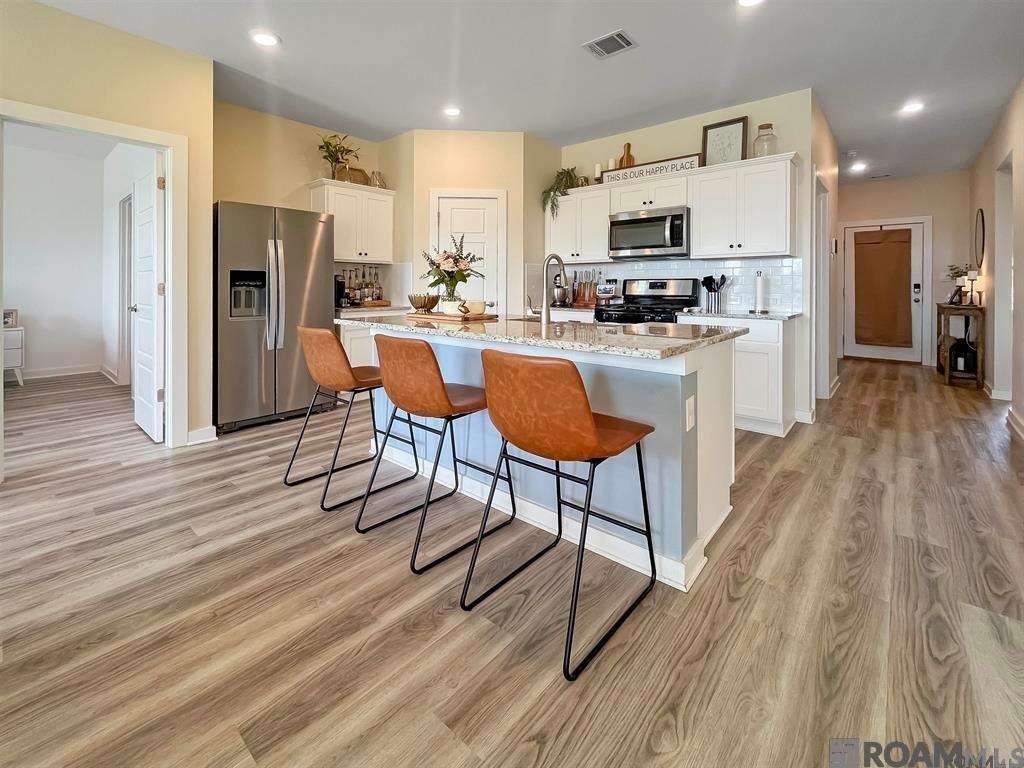 12850 Silverbell Ave - Photo 3 of 5