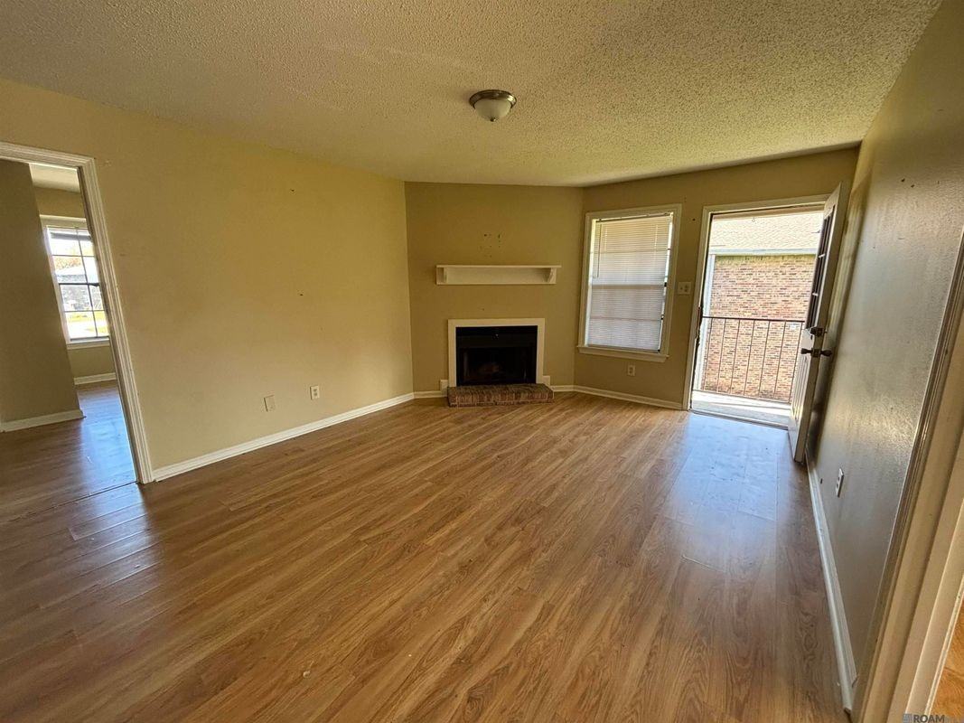 1654 Clear Lake Ave ##A - Photo 3 of 11