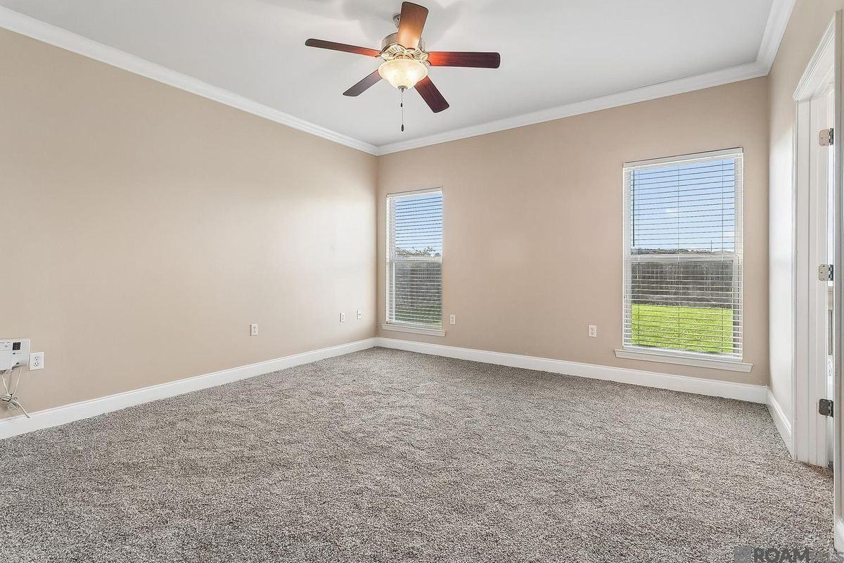 11176 Merlo Dr - Photo 7 of 15