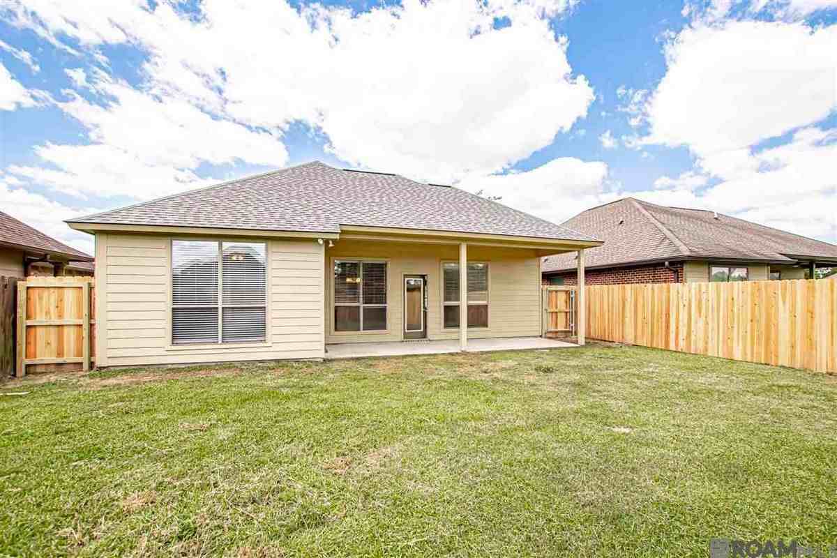 9015 Westlake Ave - Photo 4 of 24