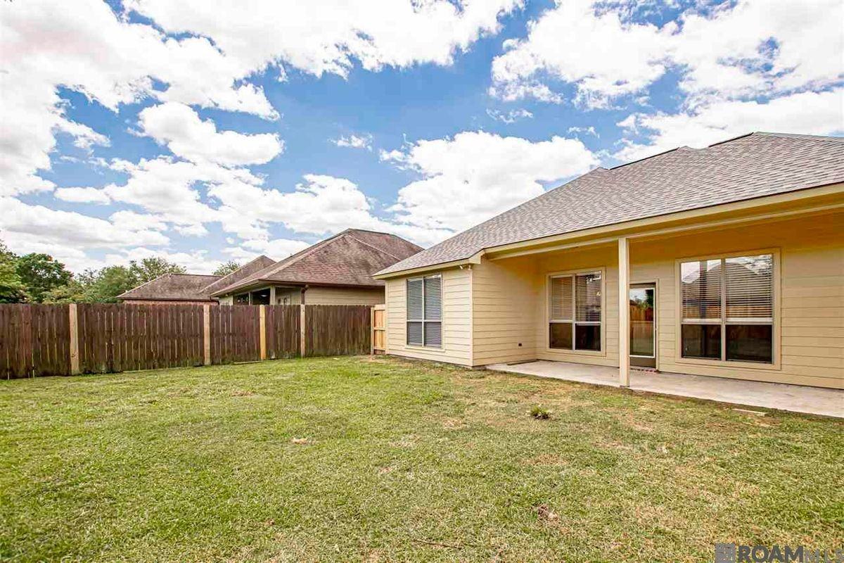 9015 Westlake Ave - Photo 5 of 24