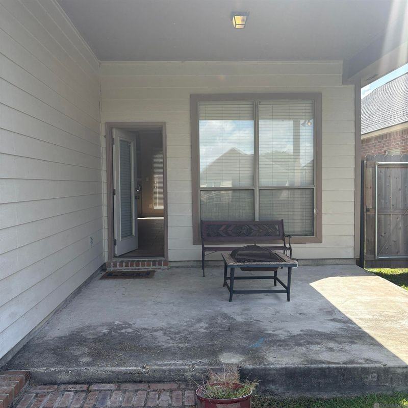 2924 Nicholson Lake Dr - Photo 4 of 12