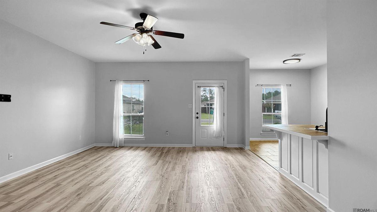 10816 Field Pointe Dr - Photo 6 of 22