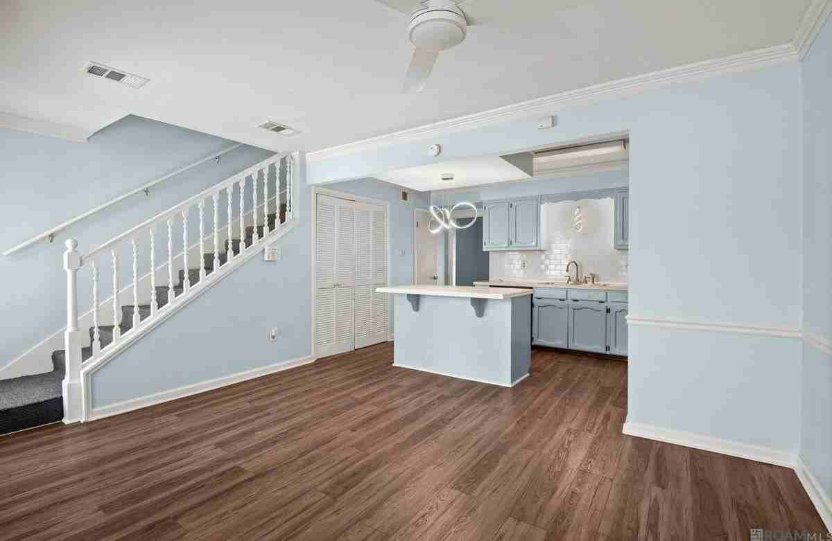 150 Ocean Dr ##2b - Photo 3 of 12