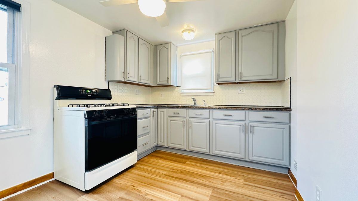 465 75th St - Photo 6 of 15