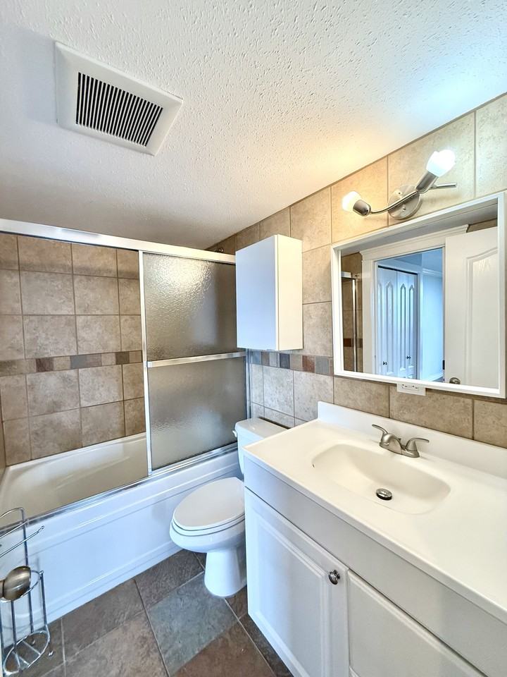 2041 Bellwood Avenue #2002 - Photo 6 of 12