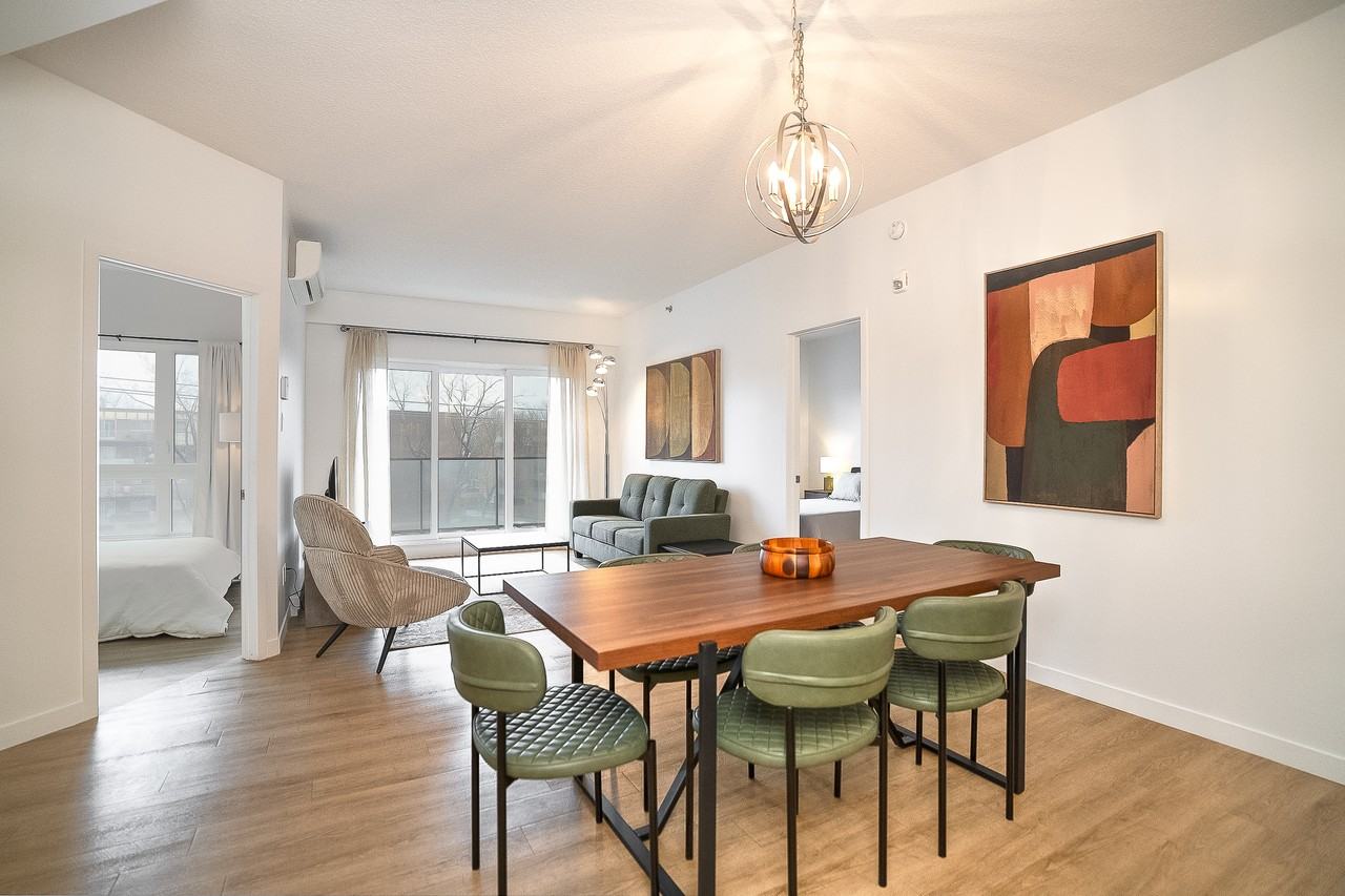 9801 Rue Ceres - Douek.ca - Photo 2 of 50