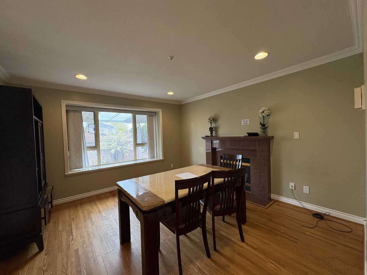 6708 Rupert Street - Photo 5 of 23