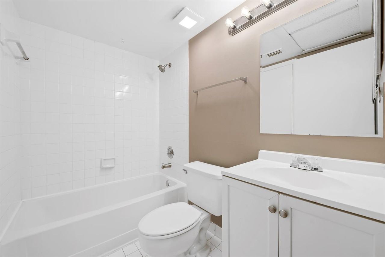 2861 North Oakland Forest Drive #202 - Photo 6 of 8