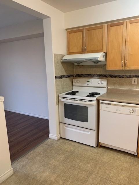 19-124 Gosling Gardens - Photo 6 of 22