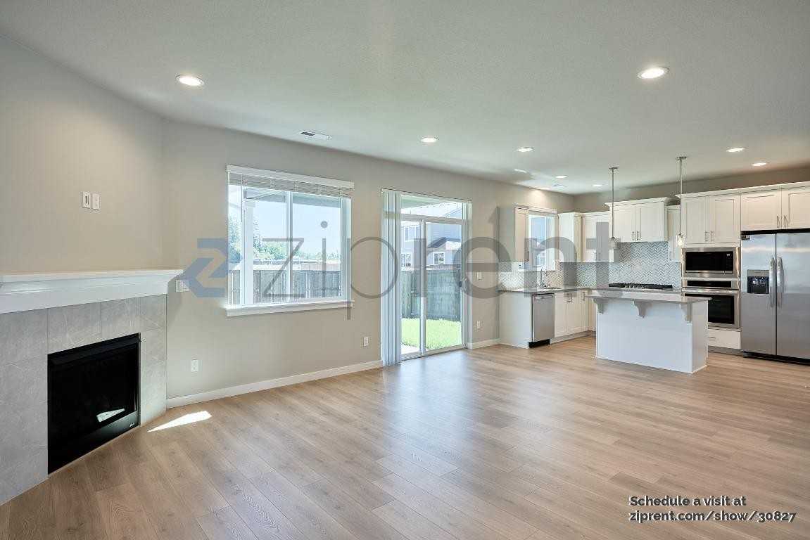 200 S 87th Ave - Photo 6 of 32