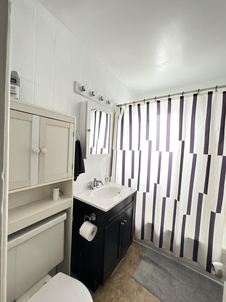 72 Jolliet Ave - Photo 2 of 12