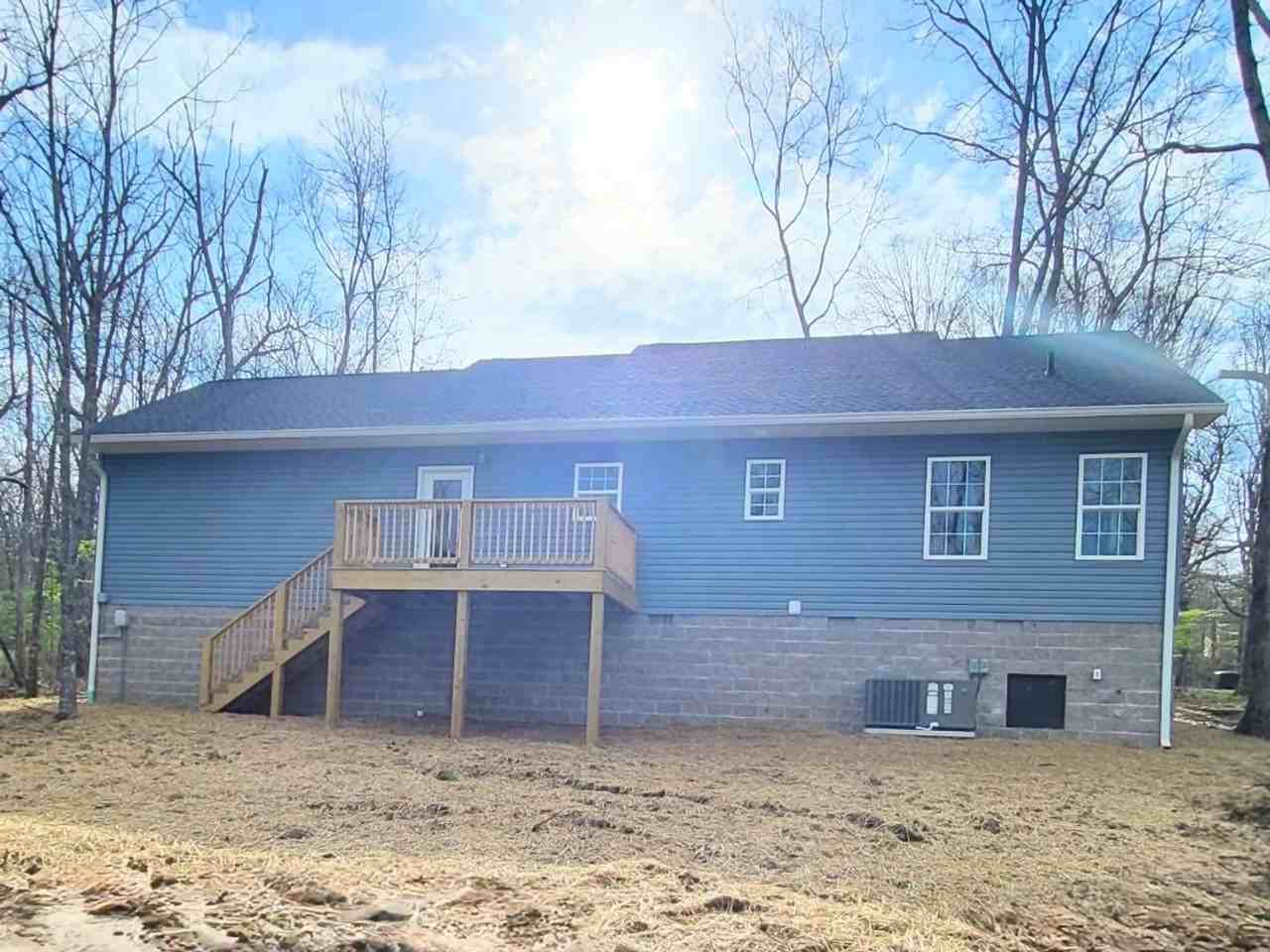 165 Lakeshire Dr - Photo 3 of 30