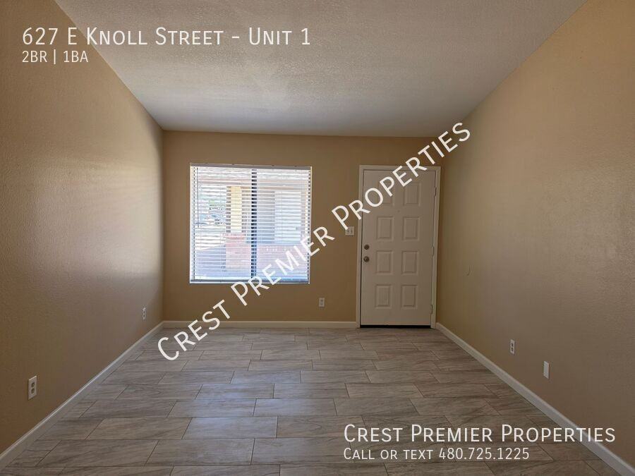 627 E Knoll St #1 - Photo 3 of 25