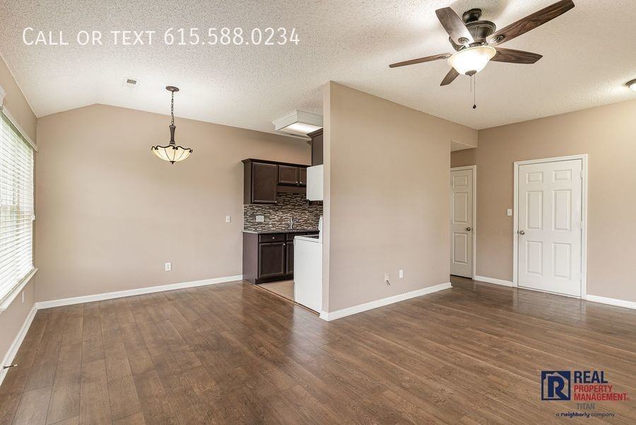 2824 Canary Ct - Photo 6 of 21