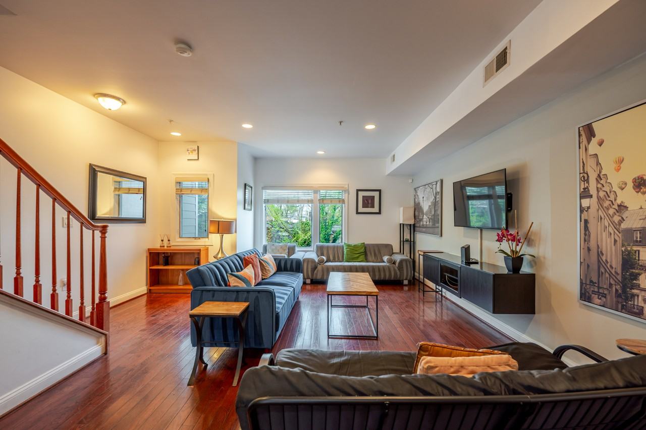 1308 Talbert Ct Se #A - Photo 3 of 21