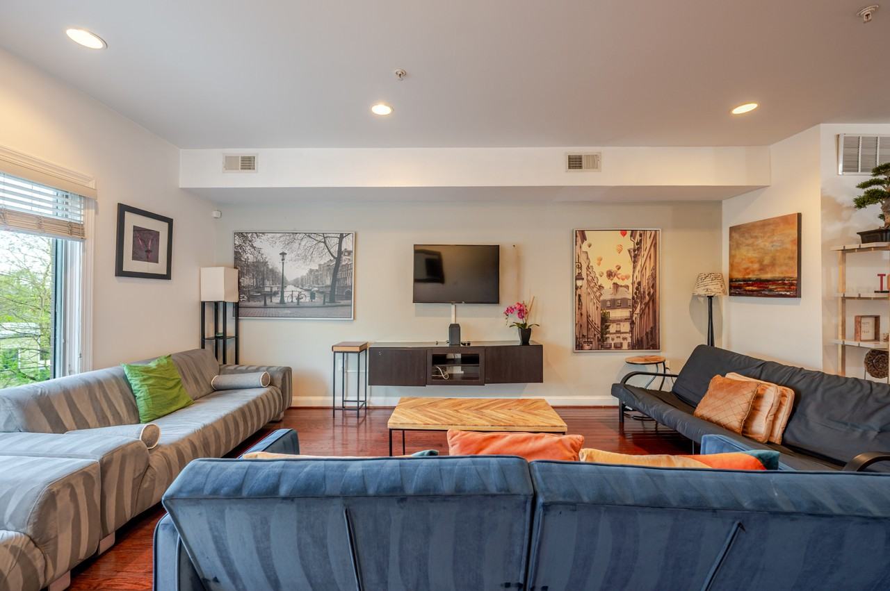 1308 Talbert Ct Se #A - Photo 4 of 21