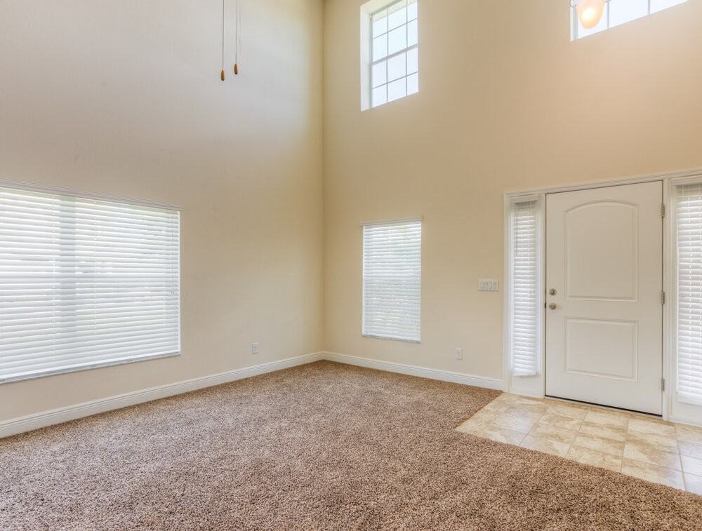 1705 Southern Oak Loop - Photo 5 of 34