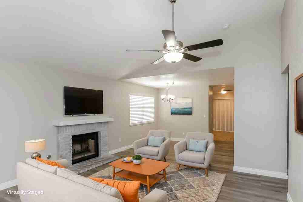 350 Keating St - Photo 5 of 19