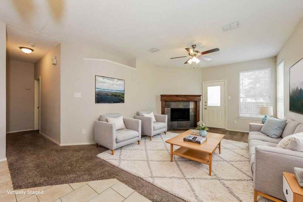 1101 Trinity Trl - Photo 3 of 19