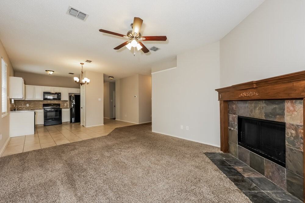 1101 Trinity Trl - Photo 5 of 19