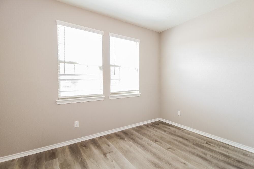 3616 Doris Dr - Photo 5 of 20