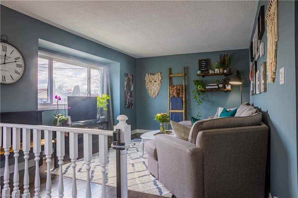 65 Martin St - Photo 4 of 19