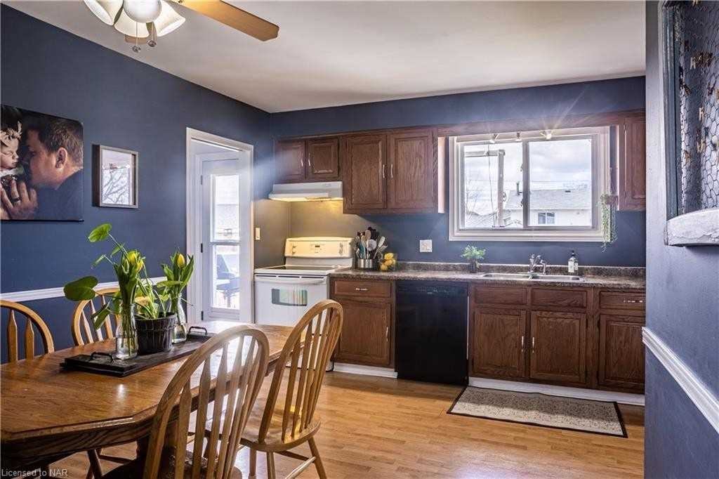 65 Martin St - Photo 6 of 19