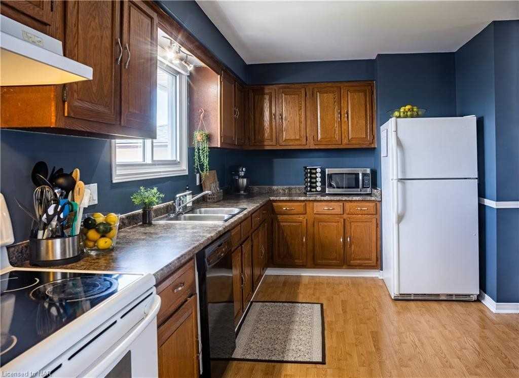 65 Martin St - Photo 7 of 19