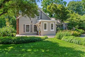 featured image of 27 Moses Ln