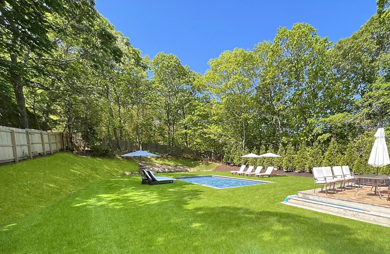 65 Lincoln Ave - Photo 5 of 22