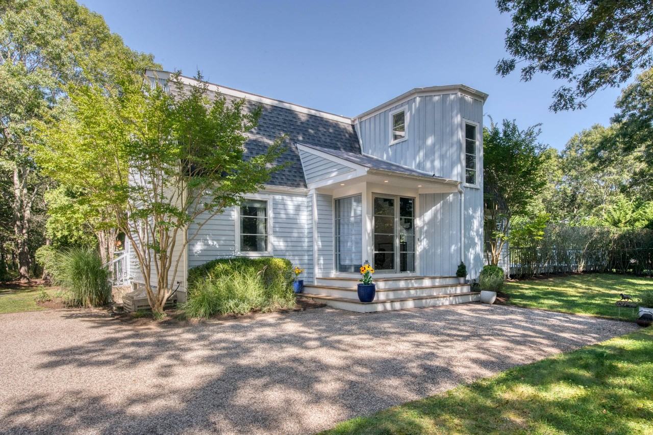 691 Sagg Rd - Photo 2 of 24